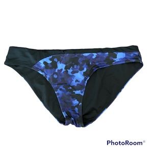 Athleta Camo Blue Bikini Bottoms L